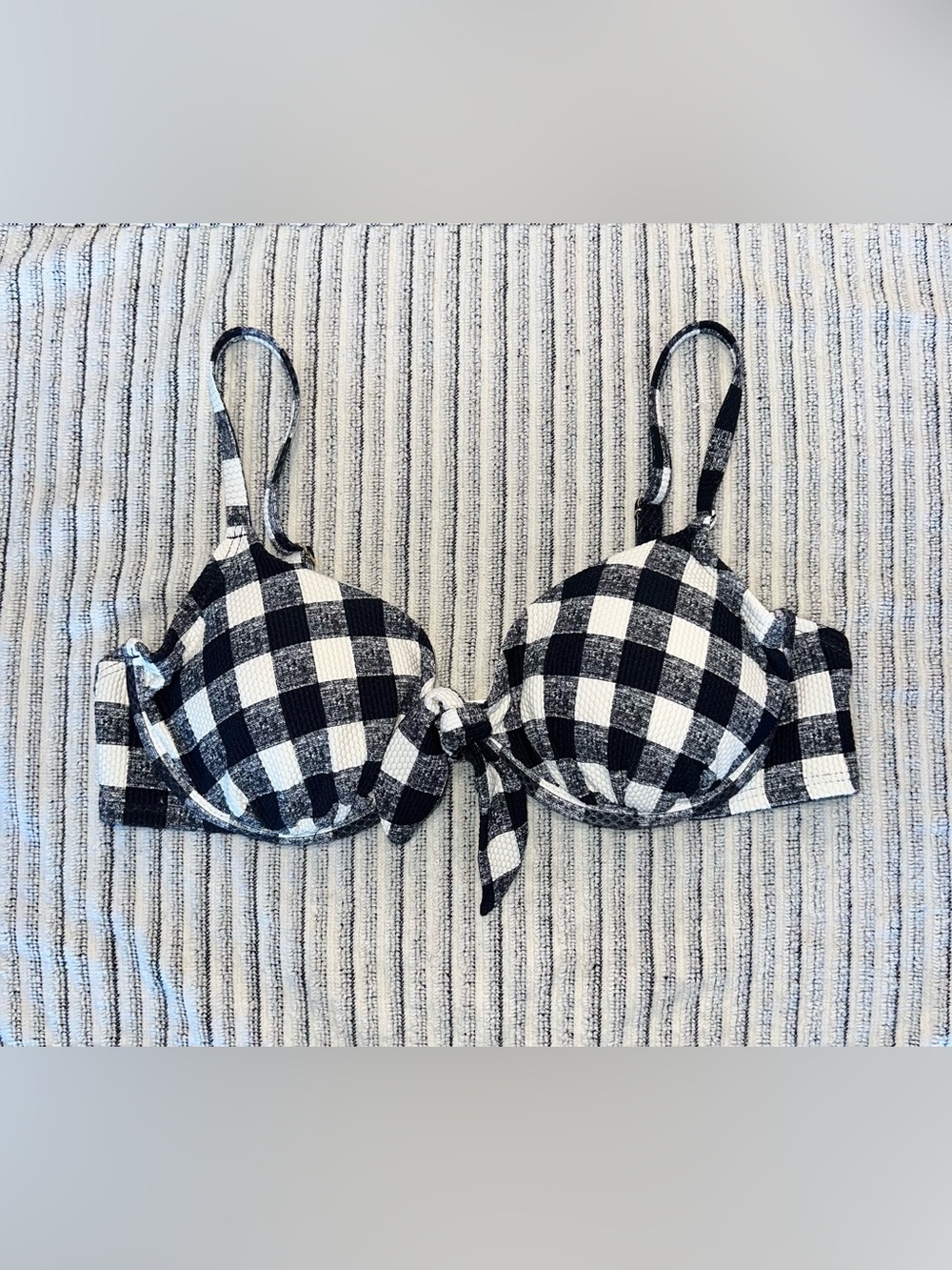 Shade & Shore Black & White Gingham Tie-Front Bikini Top
